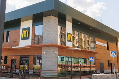 В Чернівцях відкрили перший в області ресторан мережі McDonald’s
